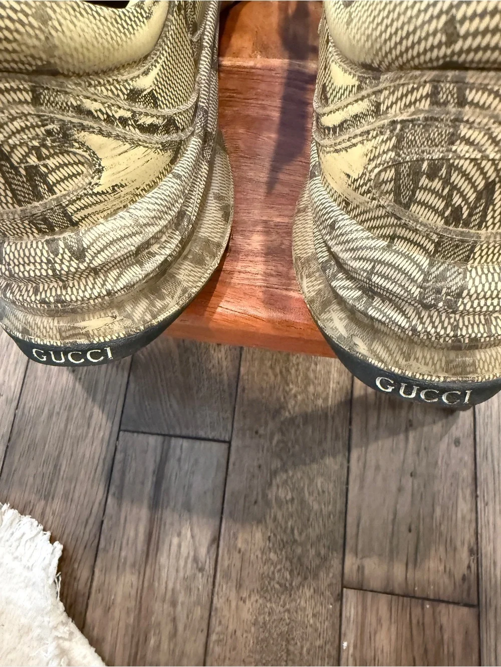 Gucci Beige Monogram Sneakers with Pink Laces
